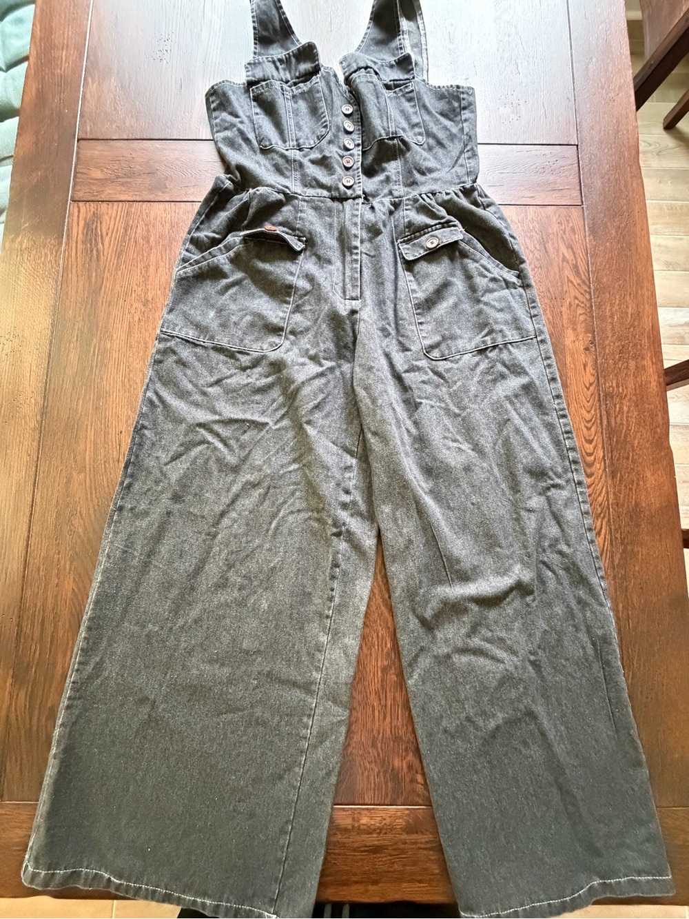 Women's Black Denim Wide-Leg Cropped Overalls Jumpsuit size medium - Picture 2 of 8